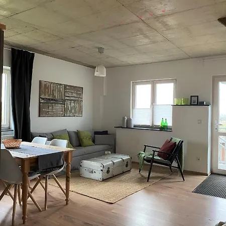 Landhof Lieg - Tierische Auszeit In Unseren Gemuetlichen Ferienwohnungen Extérieur photo